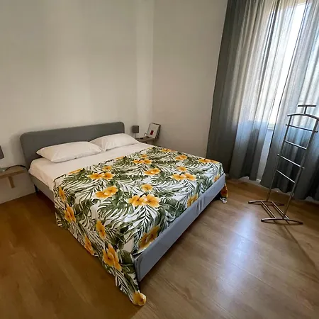 Vicino Il Centro * פלרמו